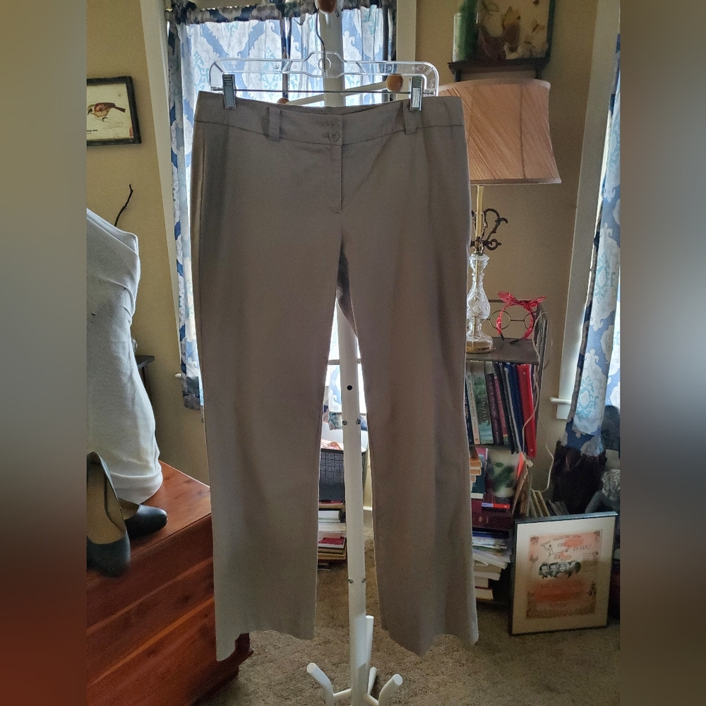 New York & Company Womens Khaki Chinos 10